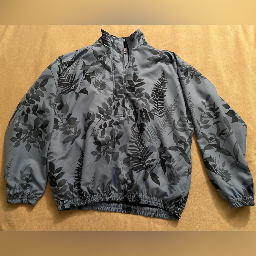 Roche windbreaker.